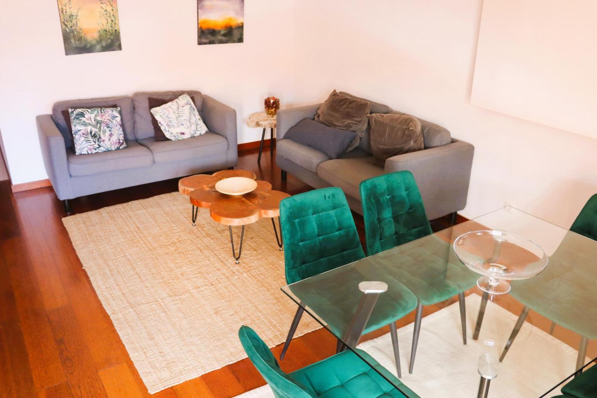 Luxury 3-Bedroom Apartment At High-End Luz Екстериор снимка