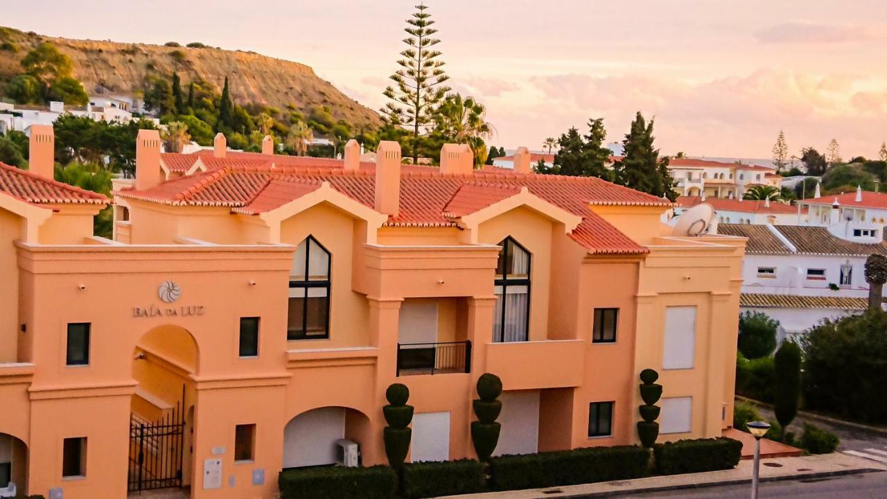 Luxury 3-Bedroom Apartment At High-End Luz Екстериор снимка