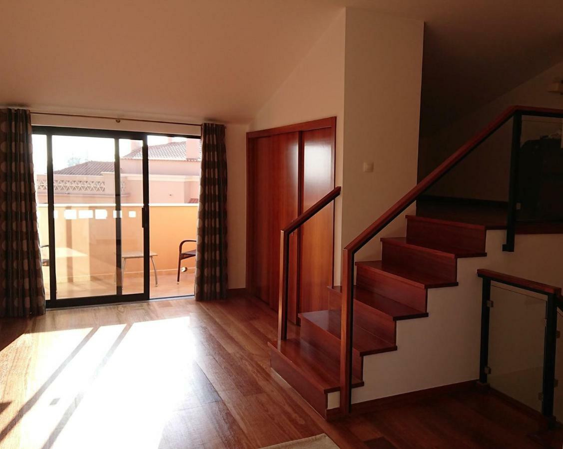 Luxury 3-Bedroom Apartment At High-End Luz Екстериор снимка